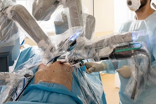 Robotic Gastrointestinal Surgery 
